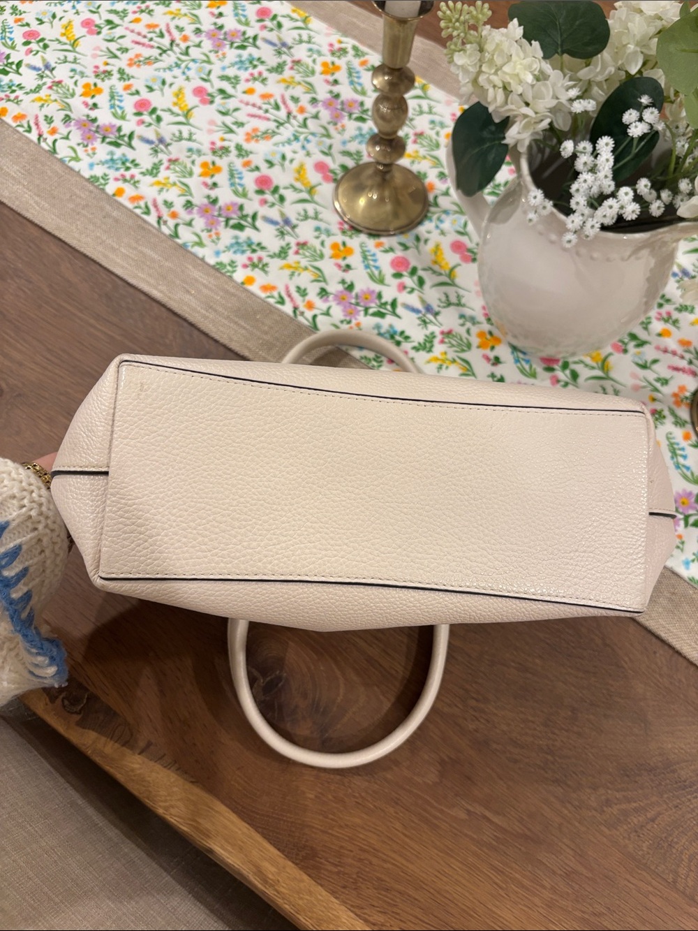 Coach Chalk Pebbled Leather Satchel with Gold Hardware - Picture 5 of 5